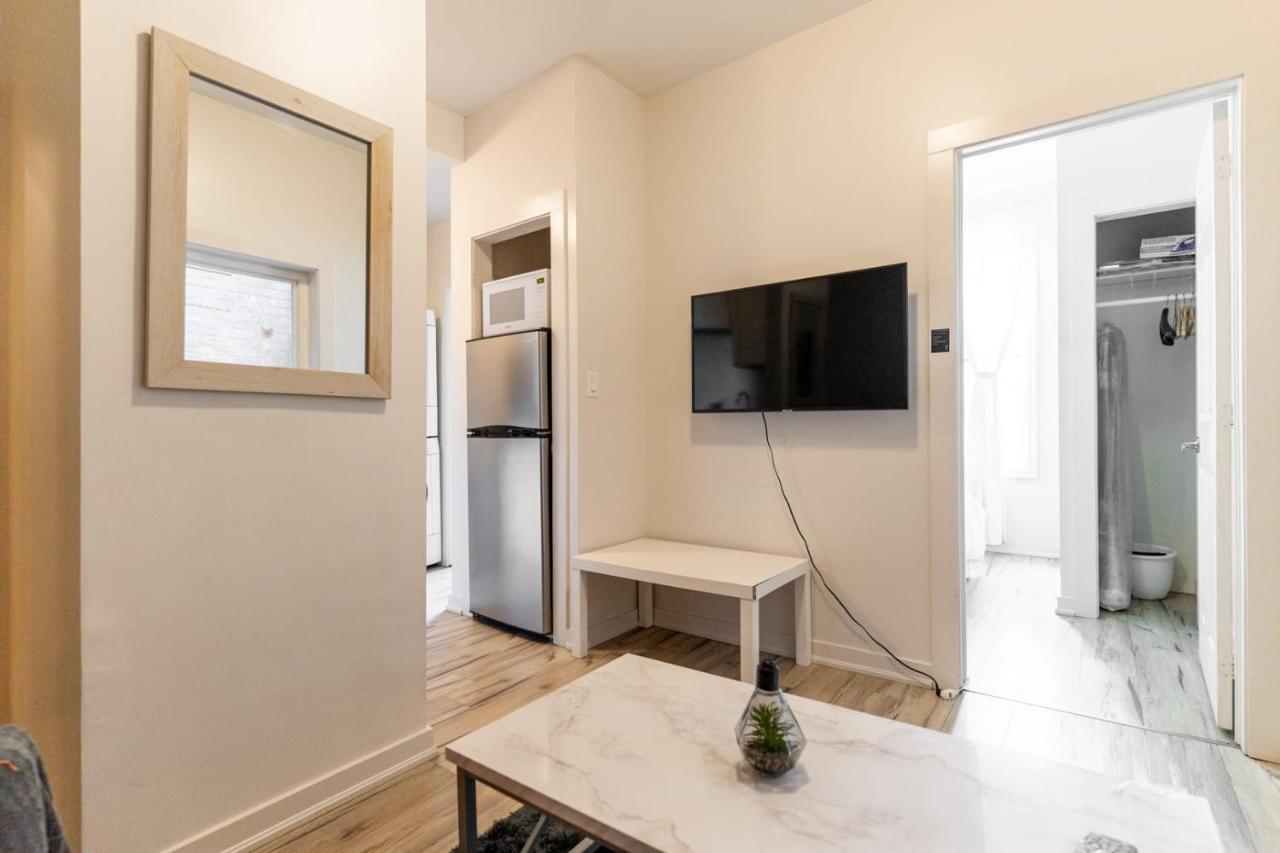 Modern 1 Bedroom Apartment With In-Suite Laundry Hamilton Luaran gambar